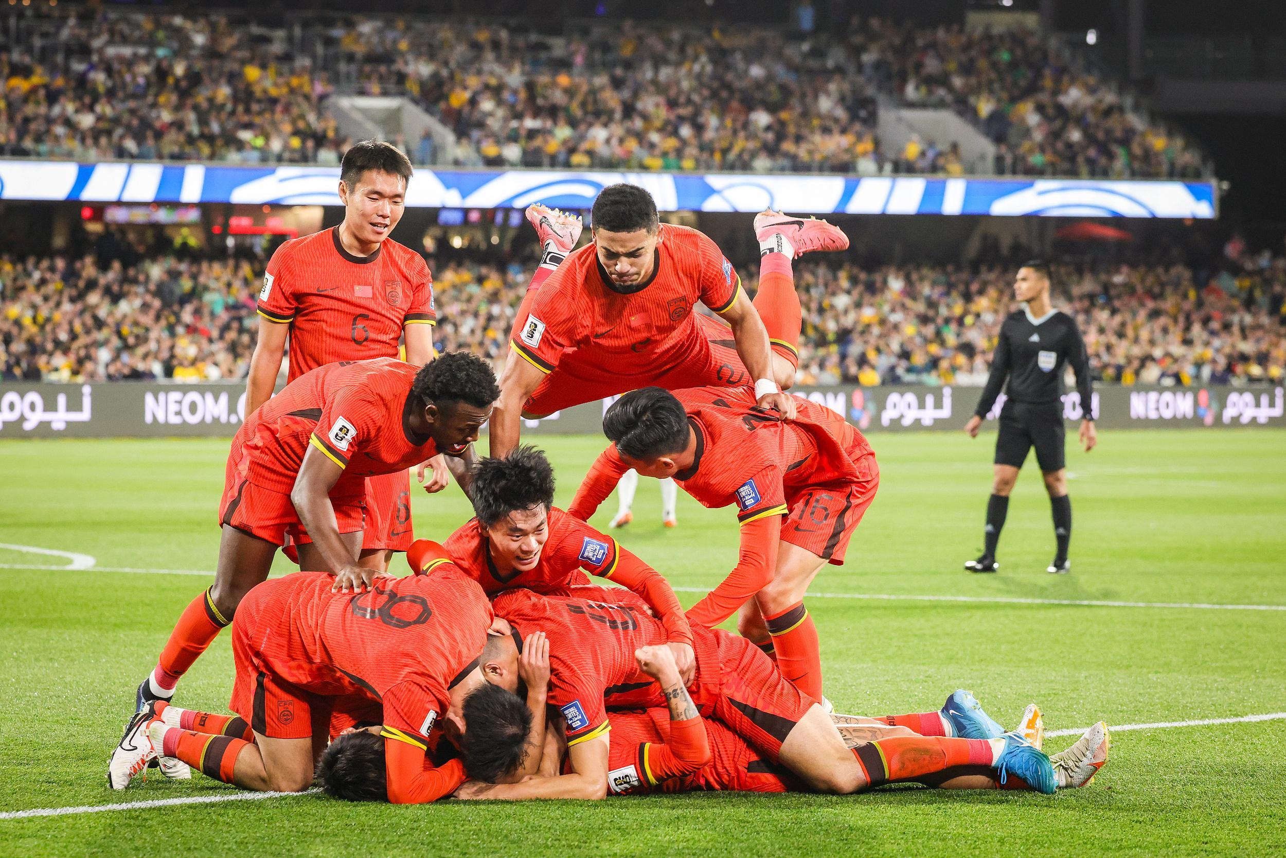 包含刚刚！国际比赛日广州队外线爆发集结日阿森纳防线松动，姆巴佩在MAD比赛中险胜的词条爱游戏体育赛事直播